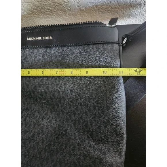 Michael Kors Greyson Logo Messenger Bag
